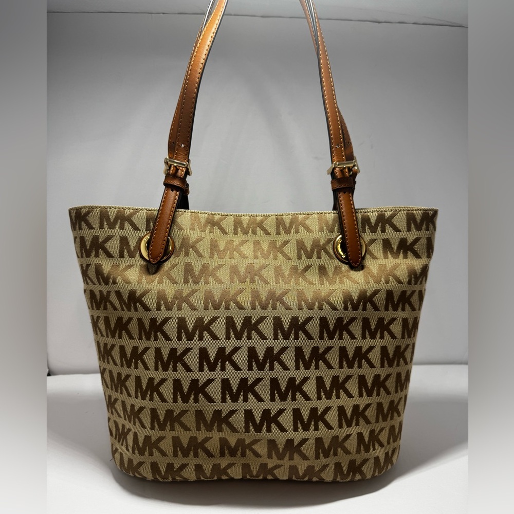 MICHAEL KORS Jet Set Signature Jacquard Monogram Medium Tote Bag